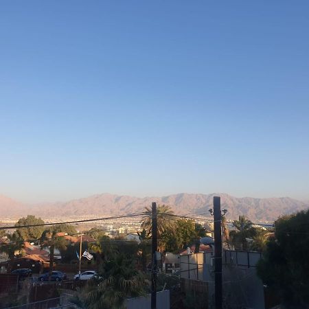 המקום הנפלא של אתי ולילך Apartment Eilat Exterior photo